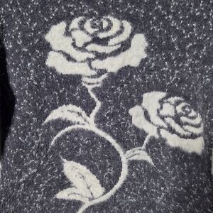 Elegant Floral Knit Sweater